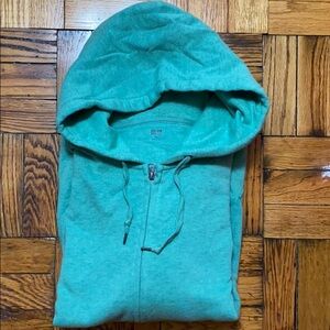 Uniqlo green zip up sweater size: 3XL